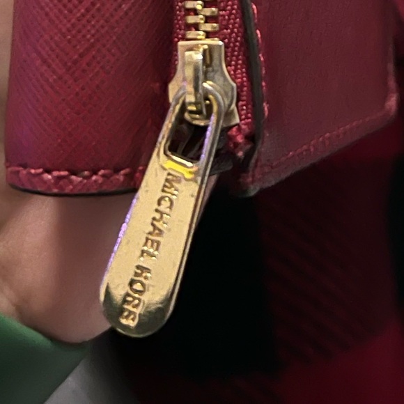 Michael Kors wallet - Picture 6 of 7